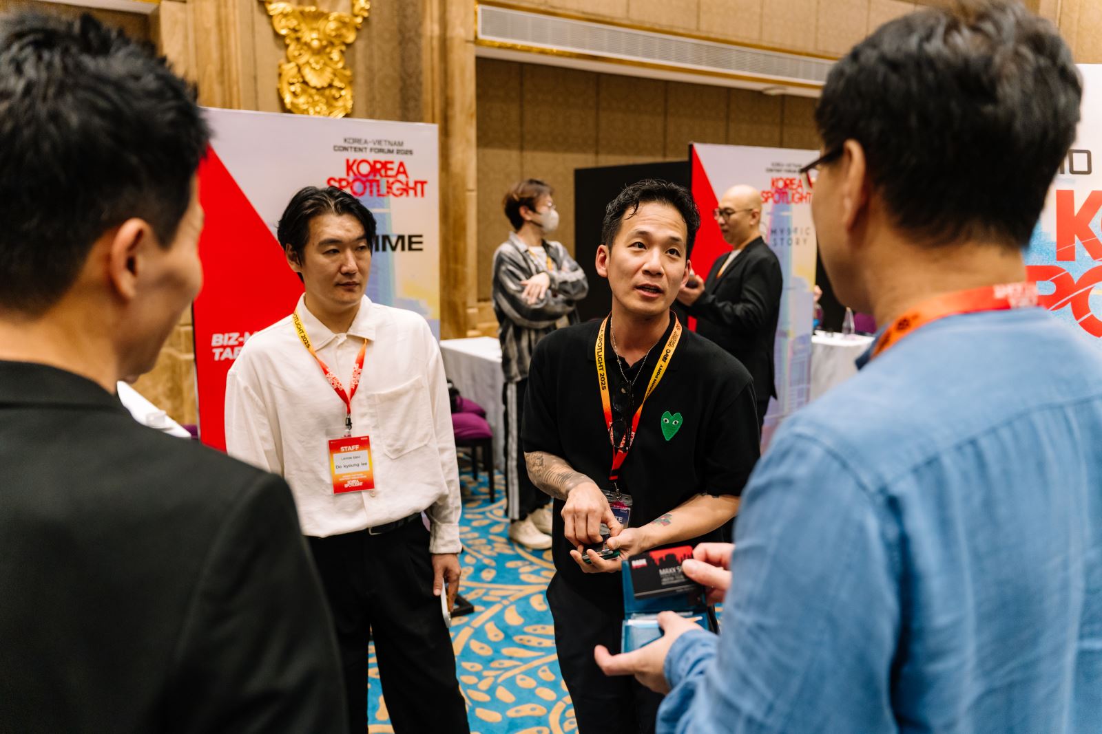 ចំណងជើងរូបថត