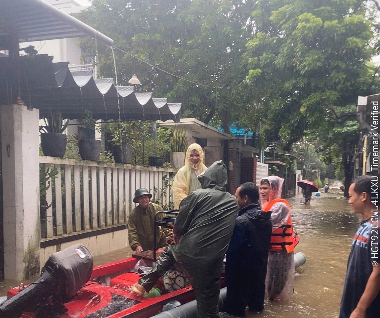 ចំណងជើងរូបថត