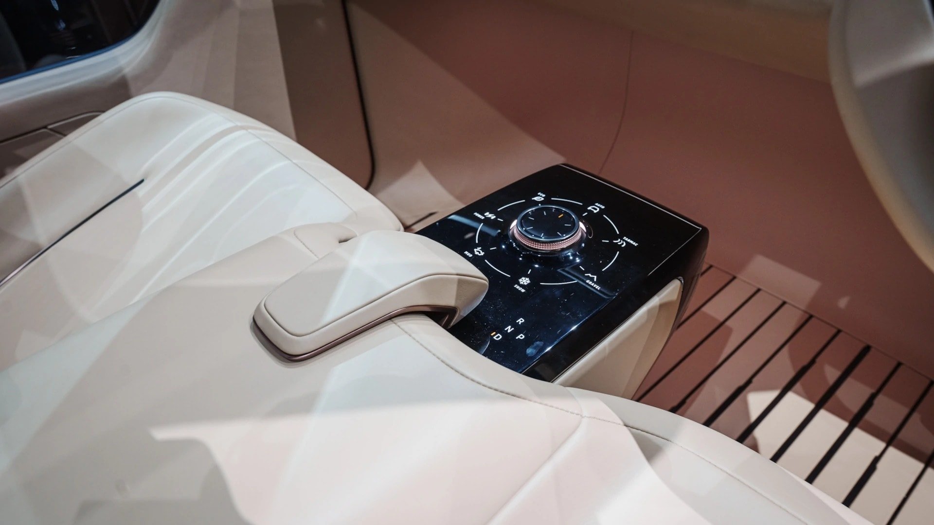 Koncept Mitsubishi Elevance, fotografie 11