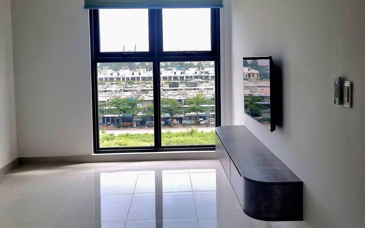 Många lägenhetsprojekt erbjuds till försäljning genom deposition och avtalsdokument. Illustrativt foto Nhiều dự án căn hộ được chào bán thông qua hình thức đặt cọc giữ chỗ, văn bản thỏa thuận. Ảnh minh họa