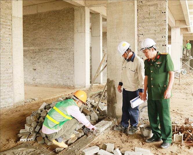 ចំណងជើងរូបថត