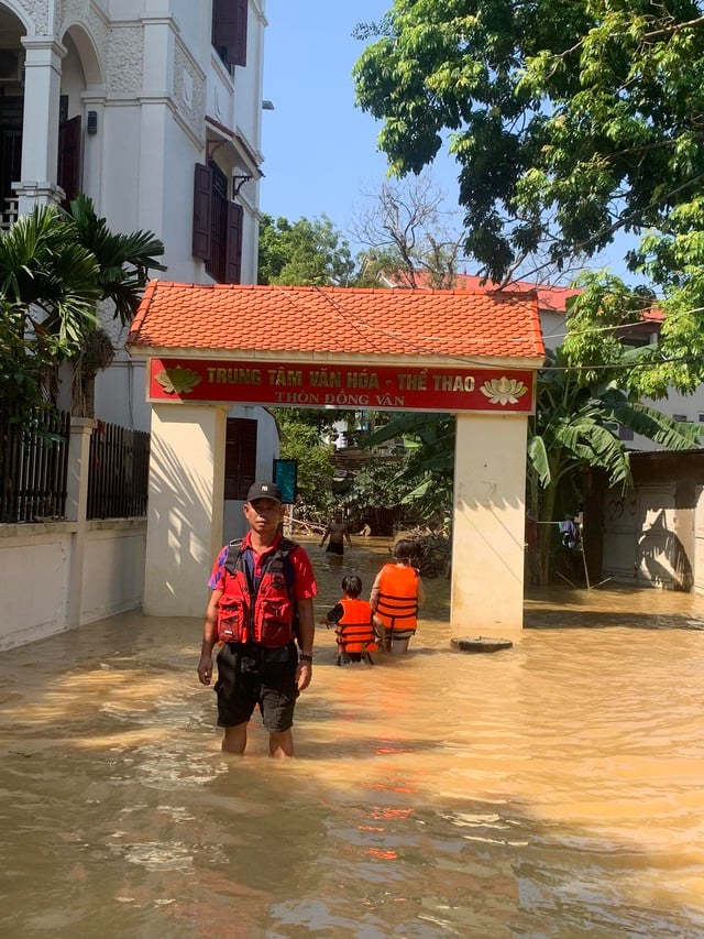 불의 땅에서 나타난 인류의 불꽃 - 사진 1.