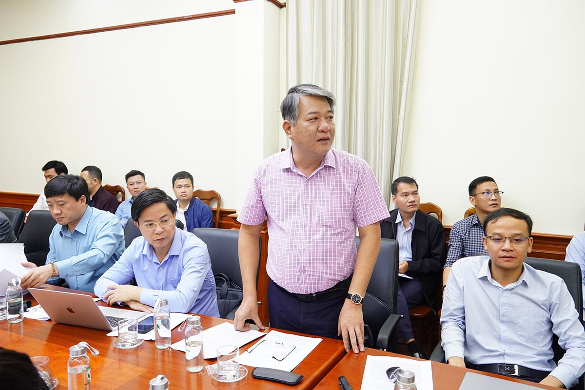 Εκπρόσωπος της ηγεσίας της EVN μίλησε στη συνάντηση