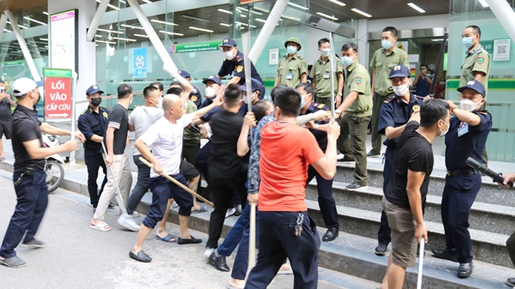 bệnh viện - Ảnh 1.