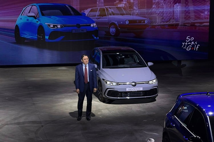 Volkswagen Vietnam ទើបតែដាក់បង្ហាញជាផ្លូវការនូវខ្សែរថយន្ត Golf 2025 ជំនាន់ថ្មីក្នុងទីផ្សារវៀតណាម ហើយទន្ទឹមនឹងនោះក៏បានរៀបចំព្រឹត្តិការណ៍លើកដំបូងនូវបទពិសោធន៍ម៉ាក Volkswagen Experience Day នៅ Saigon Riverside Park ទីក្រុងហូជីមិញ។ 2-3939.jpg