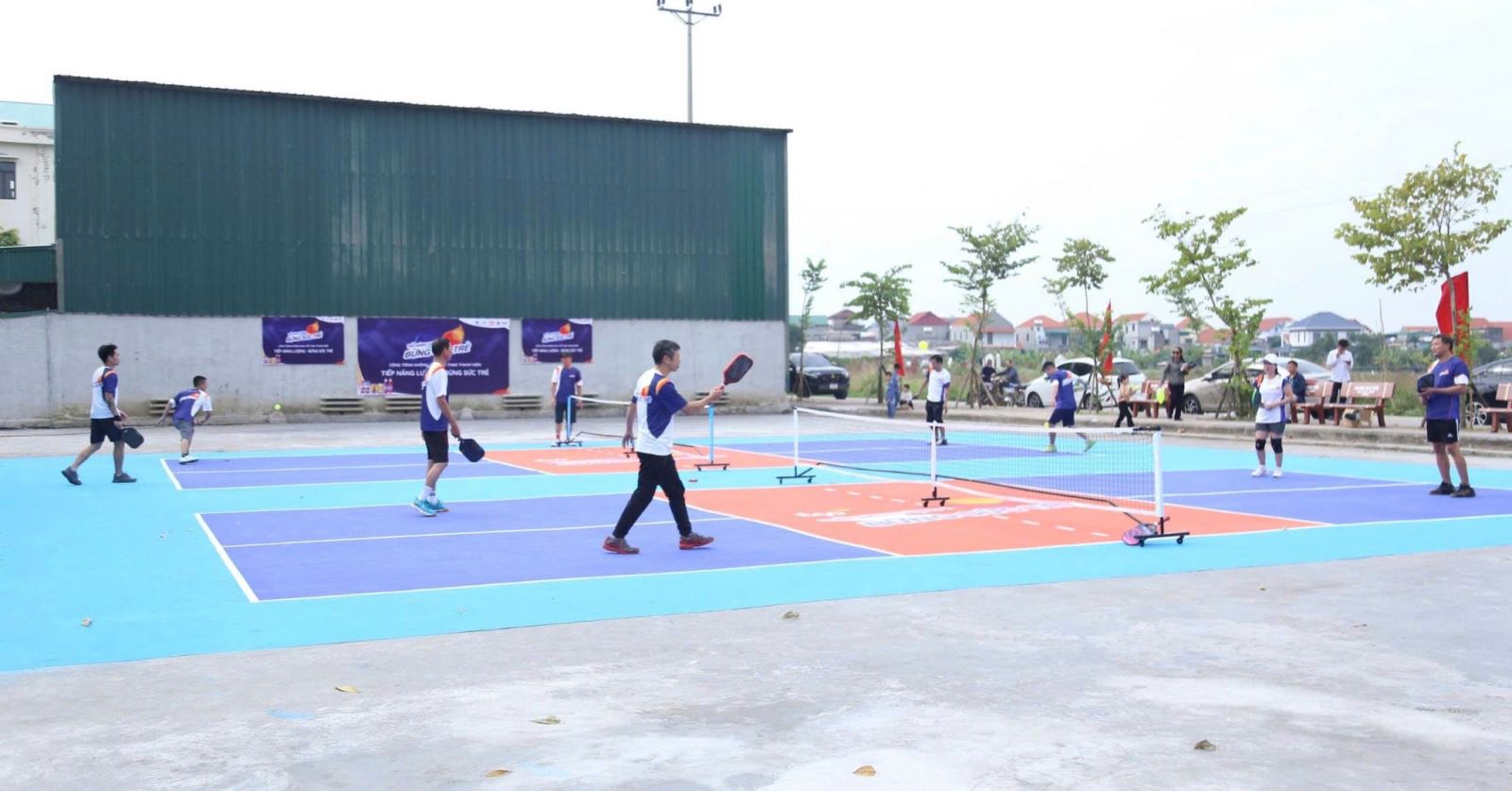 ছবির ক্যাপশন