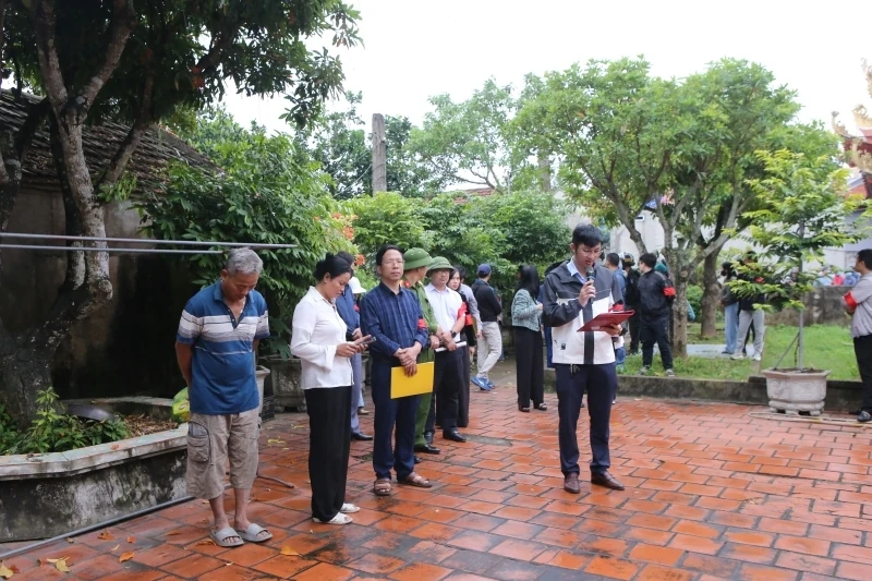 Vynucené vyvlastnění pozemků pro silniční projekt spojující průmyslový park Bim Son s pobřežní oblastí přes obec Nga Son