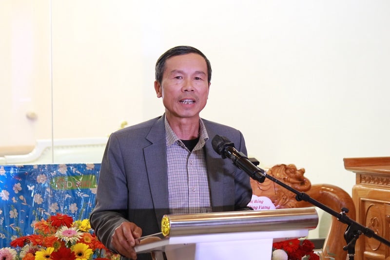 លោក Dam Minh Tuan អនុប្រធានសមាគមធុរកិច្ចខេត្ត Lam Dong ចូលរួមនៅក្នុងពិធីនេះ។ Ông Đàm Minh Tuấn – Phó Chủ tịch Hiệp hội Doanh nghiệp tỉnh Lâm Đồng, chia sẻ với tại buổi lễ.