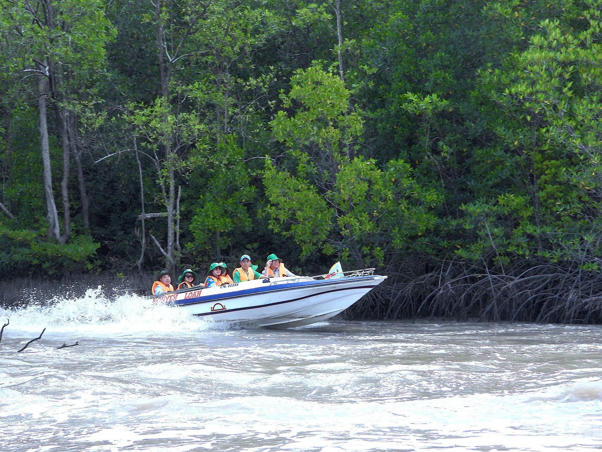 Cà Mau “thuận thế đẩy thuyền” để phát triển du lịch - Ảnh 2.