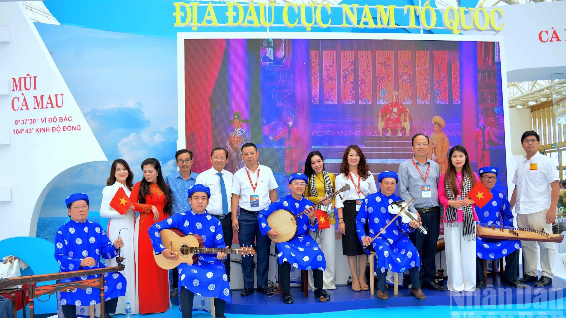 Ca Mau “ទាញយកប្រយោជន៍ពីស្ថានភាព” ដើម្បីអភិវឌ្ឍន៍ទេសចរណ៍ - រូបថត ៣. Cà Mau “thuận thế đẩy thuyền” để phát triển du lịch - Ảnh 3.