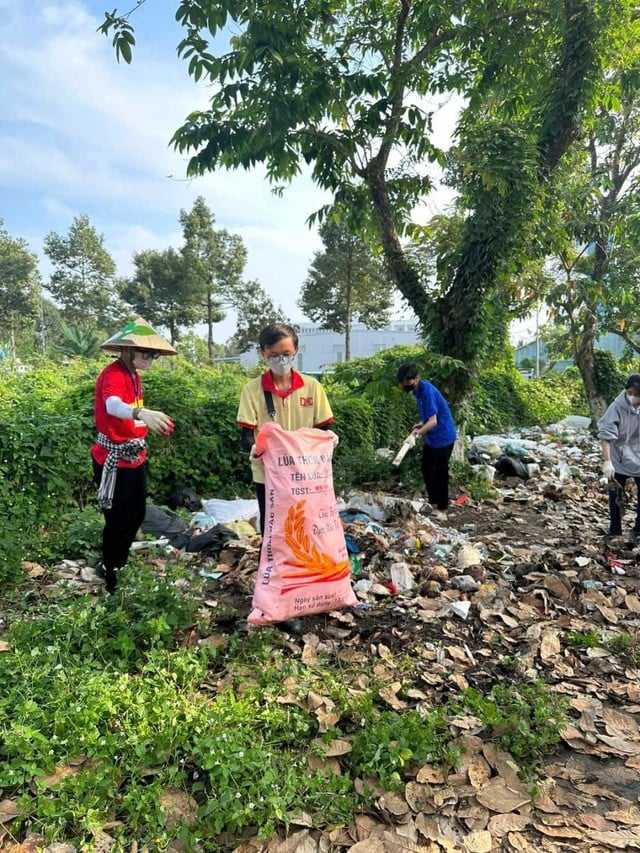 Ánh sáng từ những bước chân - Ảnh 5.