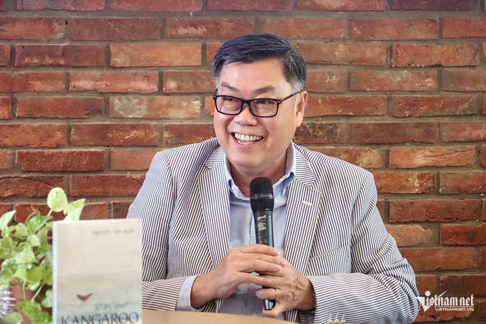 البروفيسور .jpg