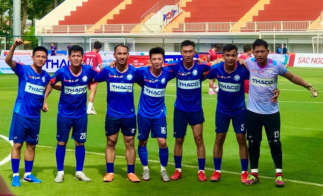 ការប្រកួតកីឡាបាល់ទាត់កម្មករ និងមន្ត្រីរាជការវៀតណាម ឆ្នាំ២០២៥ - រូបថត ៦.