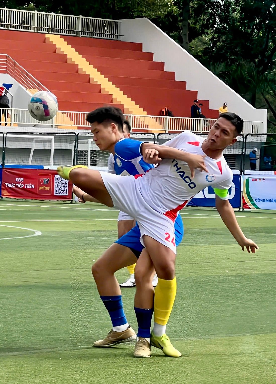 ការប្រកួតកីឡាបាល់ទាត់កម្មករ និងមន្ត្រីរាជការវៀតណាម ឆ្នាំ២០២៥ - រូបថត ៧.