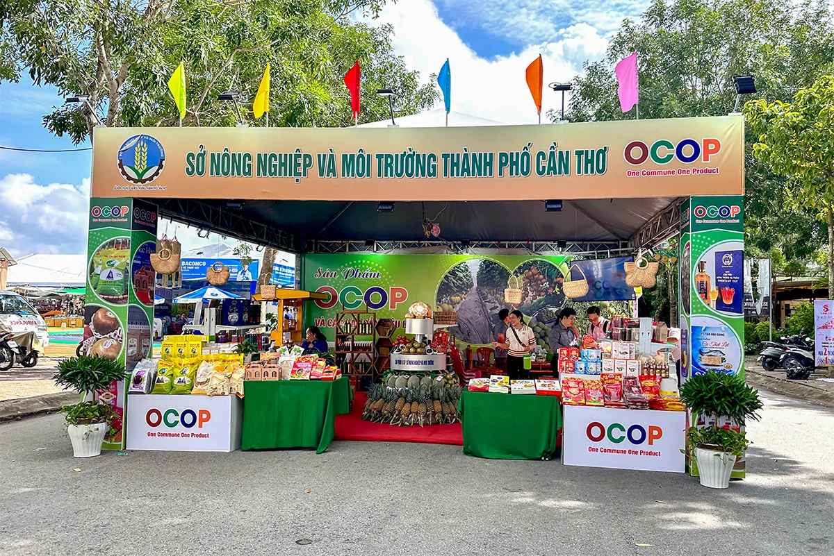 ពណ៌បានប្រមូលផ្តុំគ្នានៅពិព័រណ៍ផ្សព្វផ្សាយពាណិជ្ជកម្មនៃផលិតផល OCOP ទីក្រុង Can Tho និងឯកទេសក្នុងតំបន់ក្នុងឆ្នាំ 2025
