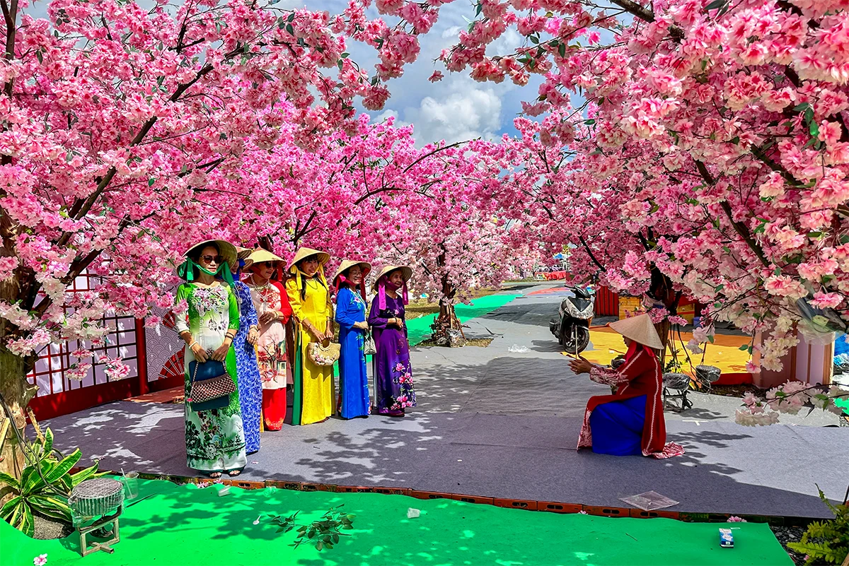 ពណ៌បានប្រមូលផ្តុំគ្នានៅពិព័រណ៍ផ្សព្វផ្សាយពាណិជ្ជកម្មនៃផលិតផល OCOP ទីក្រុង Can Tho និងឯកទេសក្នុងតំបន់ក្នុងឆ្នាំ 2025