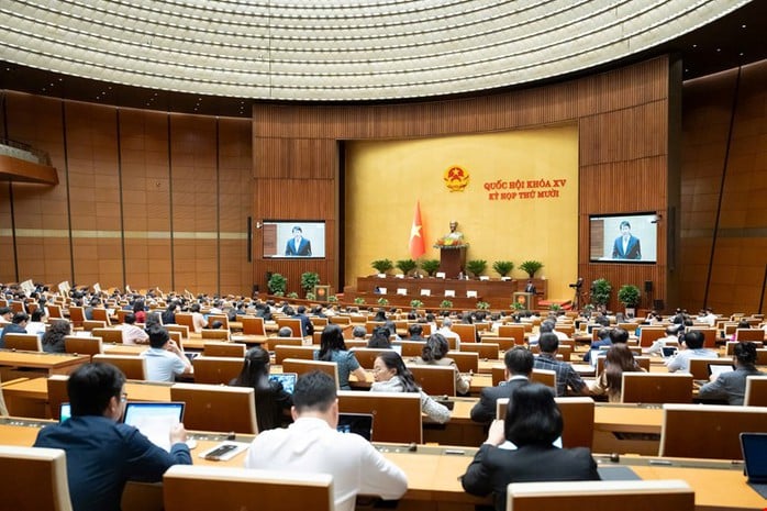 Cần quy định ngăn chặn dùng AI bôi nhọ, giả mạo danh tính người nổi tiếng  - Ảnh 1.