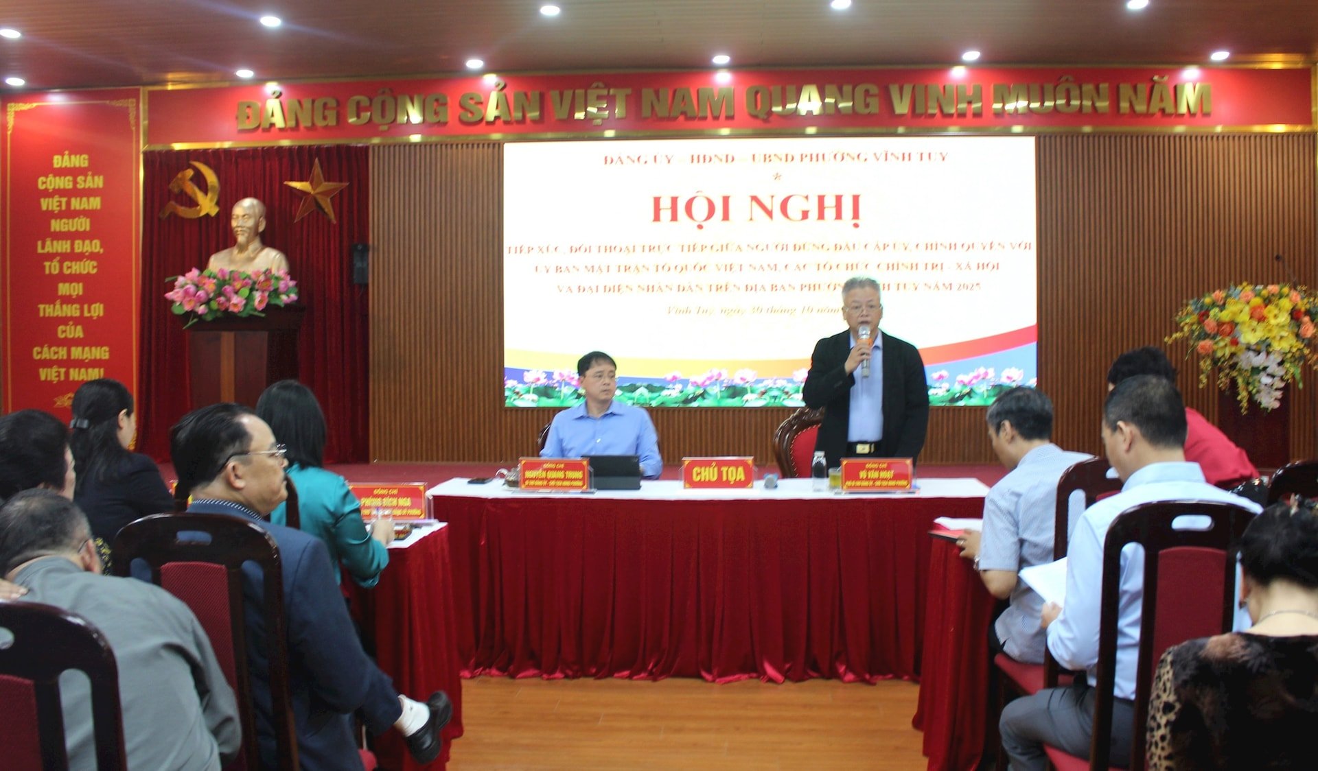 Phường Vĩnh Tuy đối thoại giải quyết nhiều vấn đề người dân quan tâm- Ảnh 3.