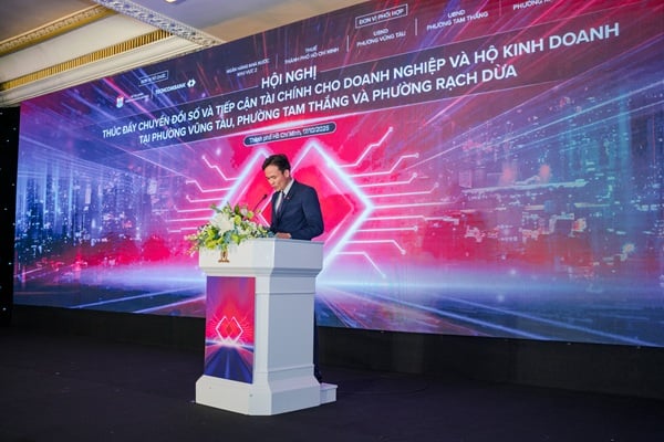 Techcombank accelererar digital transformation för kustekonomin och stöder företag och näringslivsorganisationer i Vung Tau, Tam Thang, Rach Dua, Ho Chi Minh-staden-4.jpg