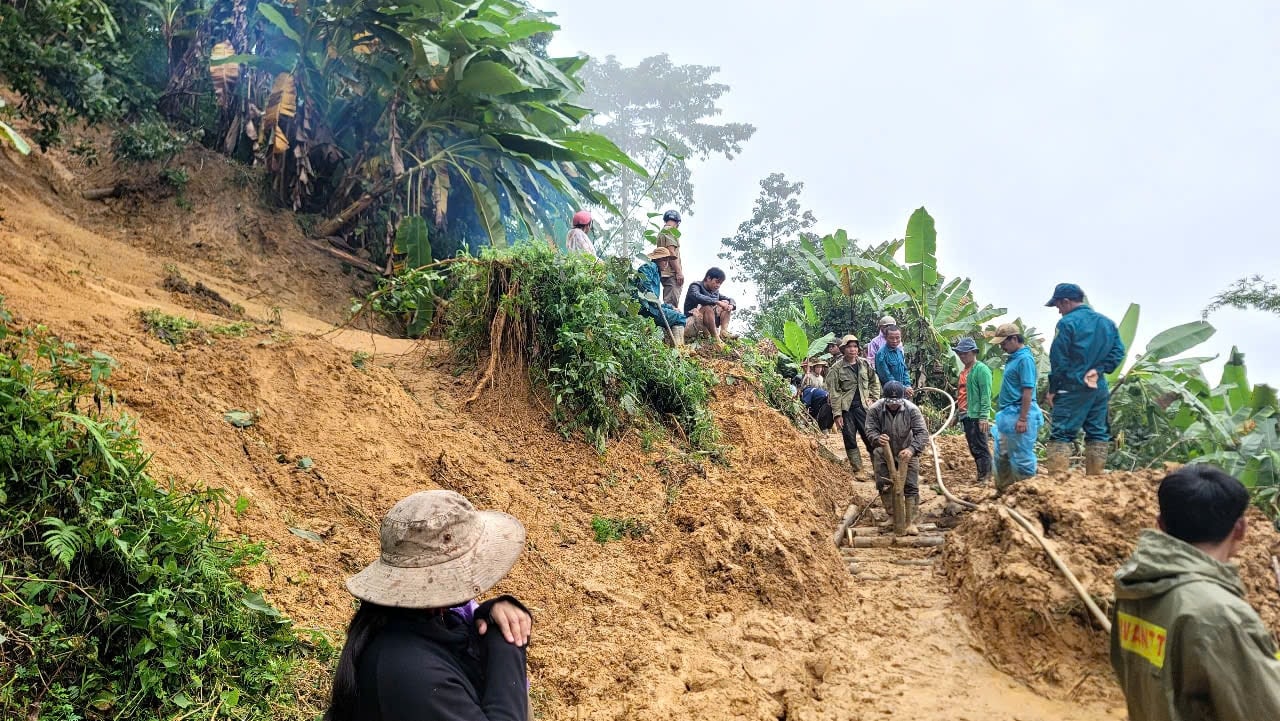 FUERZAS PARTICIPANTES EN LA CONSTRUCCIÓN DE LA CARRETERA PA DHI