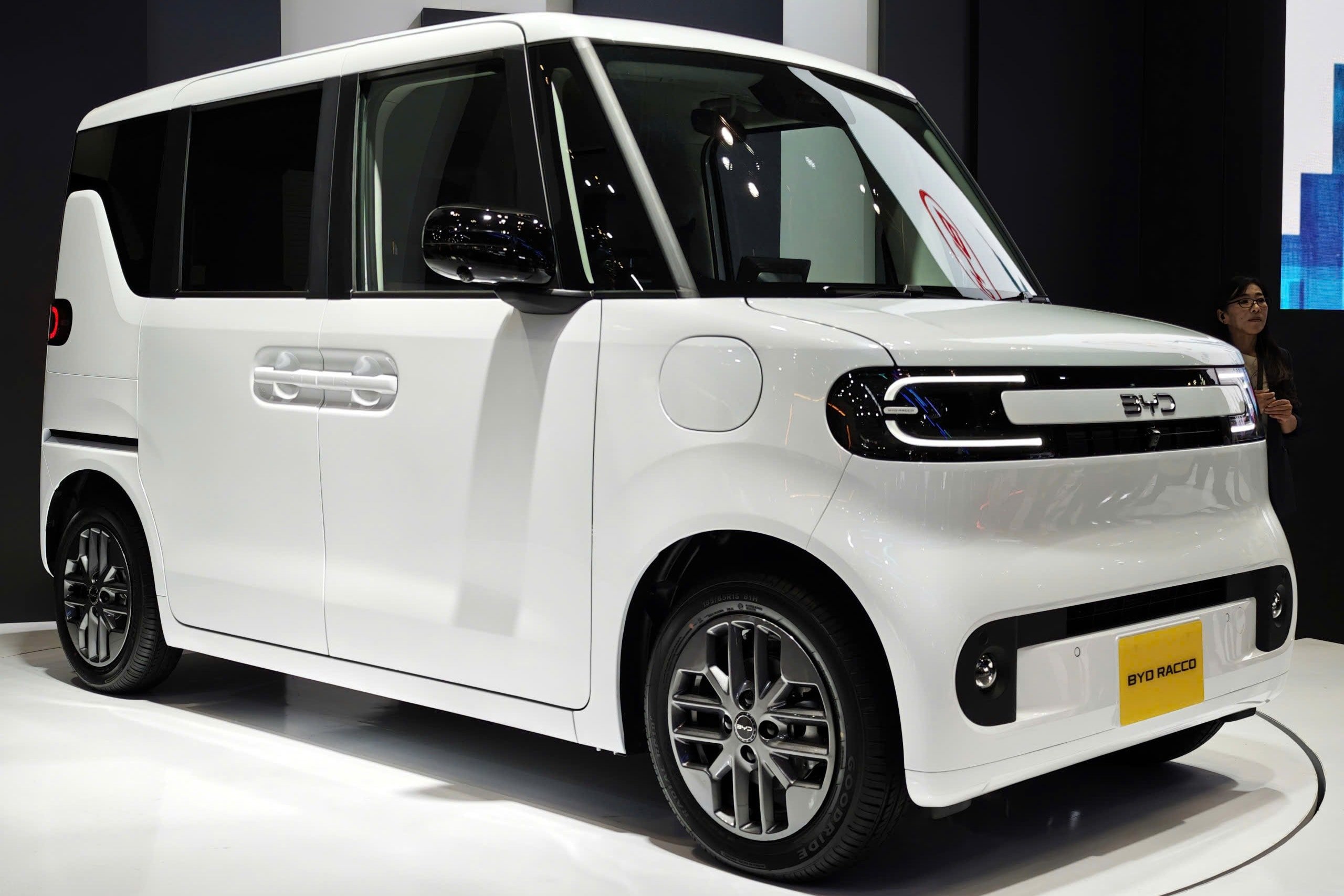 الیکٹرک کار، ای وی، فیو، بائیڈ، چین، جاپان، جاپان موبلٹی شو، ریونیو، منافع کی تصویر 3