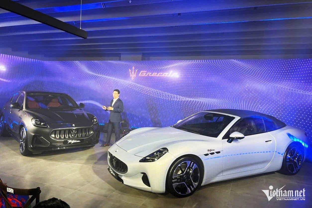 Δύο μοντέλα ηλεκτρικών αυτοκινήτων της Maserati παρουσιάστηκαν στο Βιετνάμ για πρώτη φορά. Φωτογραφία: Hoang Hiep