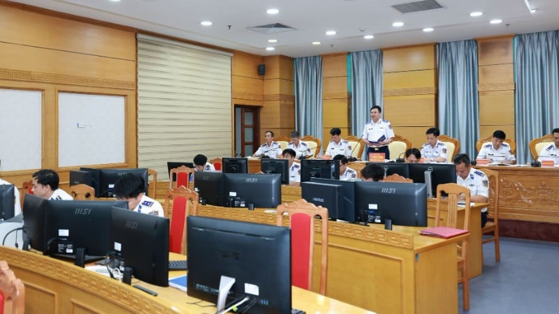 Quang cảnh họp Ban chỉ đạo.