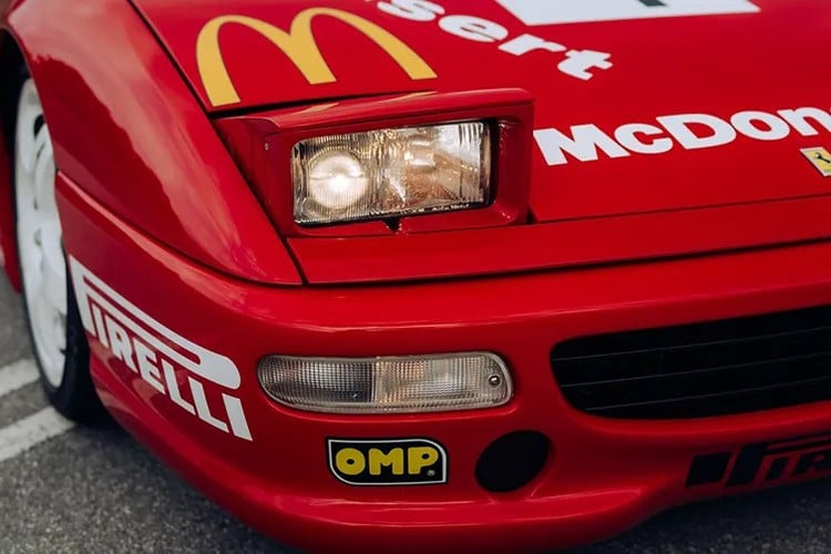 ນອກຈາກນັ້ນ, ຍັງມີຊຸດລໍ້ອະລູມິນຽມ Speedline ປະສົມປະສານກັບຢາງທີ່ລຽບສໍາລັບການຕິດຕາມ, ລະບົບ suspension ທີ່ມີ Bushing ແຂງຕາມມາດຕະຖານການແຂ່ງລົດ (ການສວມໃສ່ຫນ້ອຍໃນສະພາບທີ່ຮຸນແຮງກວ່າວັດສະດຸຢາງ), hooks ດ້ານຫນ້າ / ຫລັງແລະປີ້ງຫລັງ perforated ເພື່ອເພີ່ມຄວາມເຢັນ. 10-7935.jpg