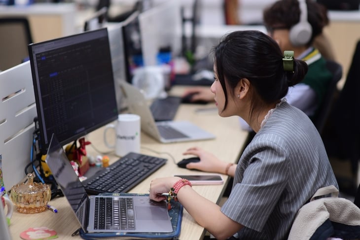 chứng khoán - Ảnh 1.