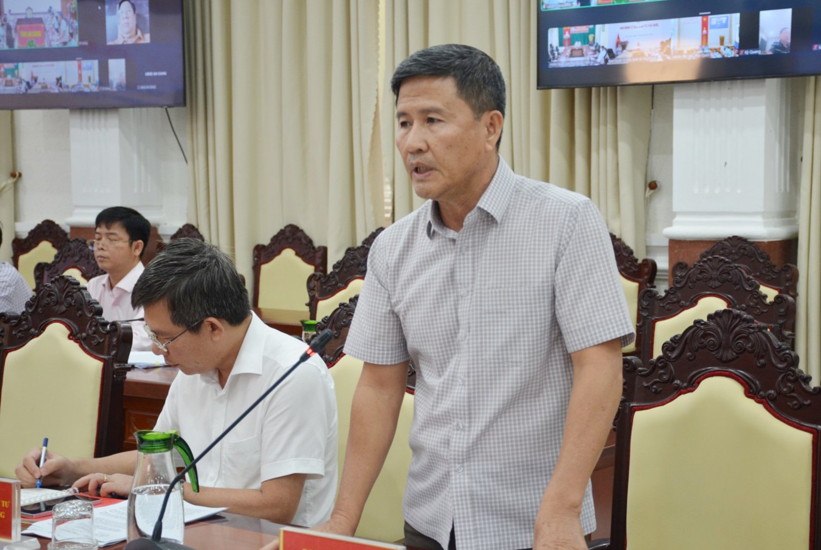 Le président du Comité populaire provincial a donné des directives concernant la gestion des travaux de l'APEC dans l'esprit du « canal vert ».