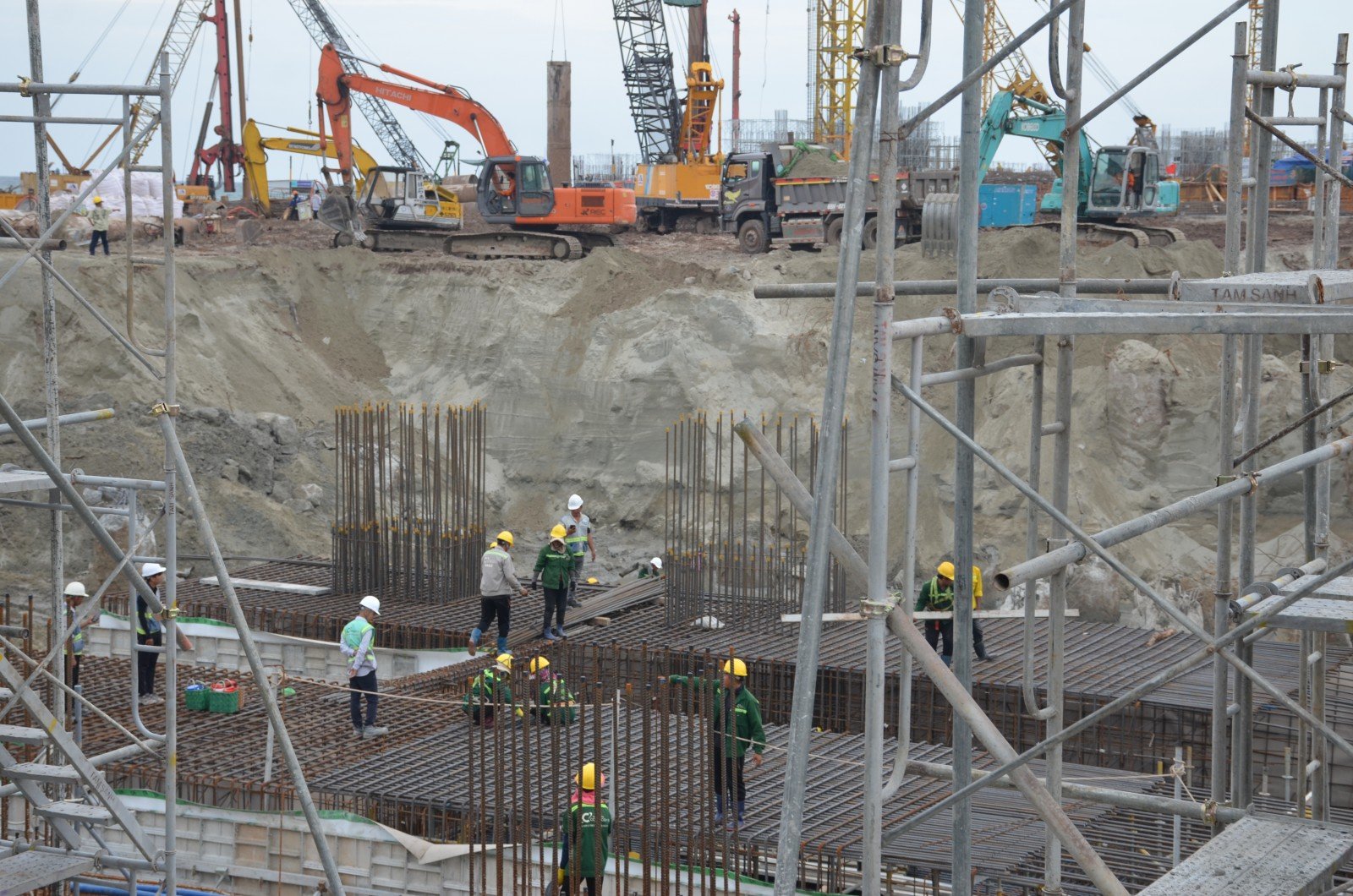 Le président du Comité populaire provincial a donné des directives concernant la gestion des travaux de l'APEC dans l'esprit du « canal vert ».