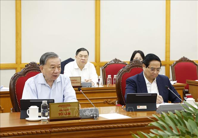 ຄຳບັນຍາຍຮູບພາບ