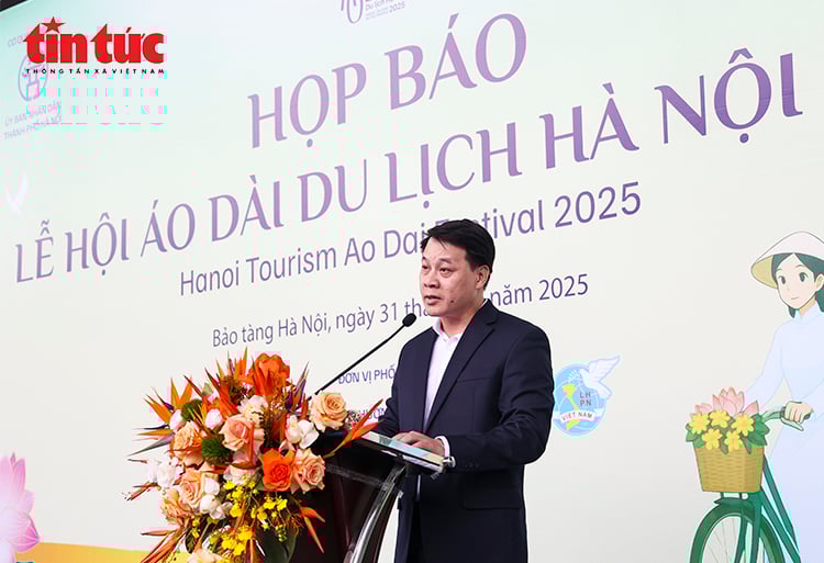 Hanoi Tourism Ao Dai Festival 2025 bidrar till att positionera bilden av huvudstaden som vänlig och attraktiv Chú thích ảnh