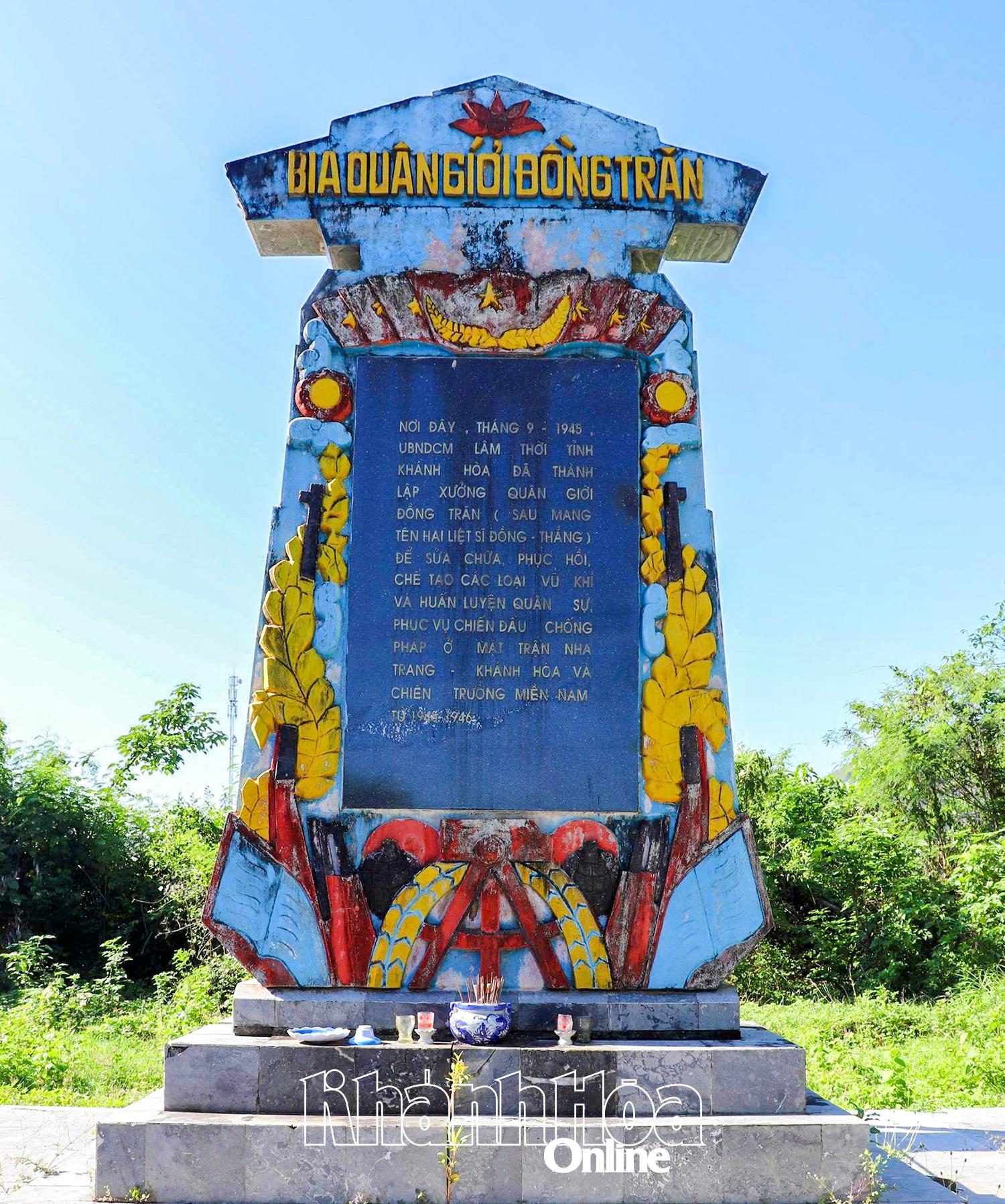 វិមានអនុស្សាវរីយ៍នៃទីតាំងប្រវត្តិសាស្ត្រ Dong Tran Arsenal ។