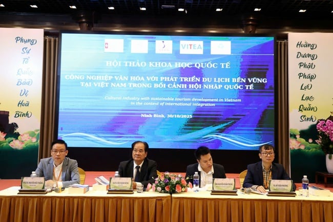 Сделать так, чтобы культурная индустрия действительно стала движущей силой устойчивого туризма - Фото 1. Để công nghiệp văn hoá thực sự trở thành động lực của du lịch bền vững - Ảnh 1.