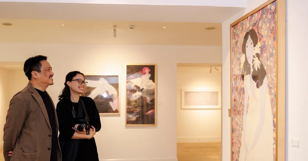 Triển lãm “Lụa là”: Khi mỹ thuật và thiết kế cùng kể chuyện bằng ánh sáng và cảm xúc