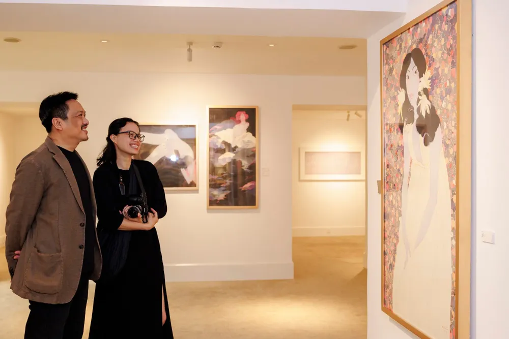 Expoziția „Mătase” - a 12-a expoziție personală a artistului Bui Tien Tuan, la Galeria de Artă Thai Cong (66-68 Hai Ba Trung, sectorul Saigon, HCMC)