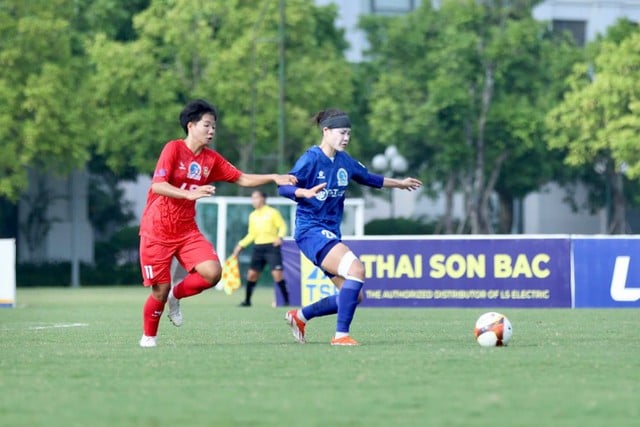 Huỳnh Như tỏa sáng, TP.HCM I vững ngôi đầu giải vô địch quốc gia- Ảnh 1.