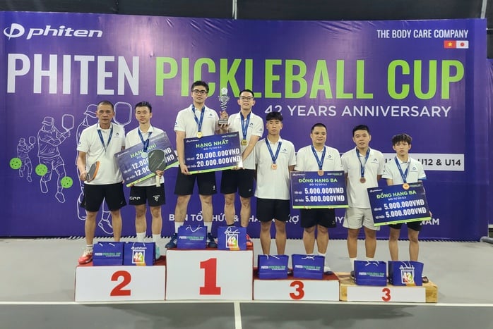 Em trai Vinh Hiển vô địch giải Pickleball tại TP HCM - Ảnh 2.