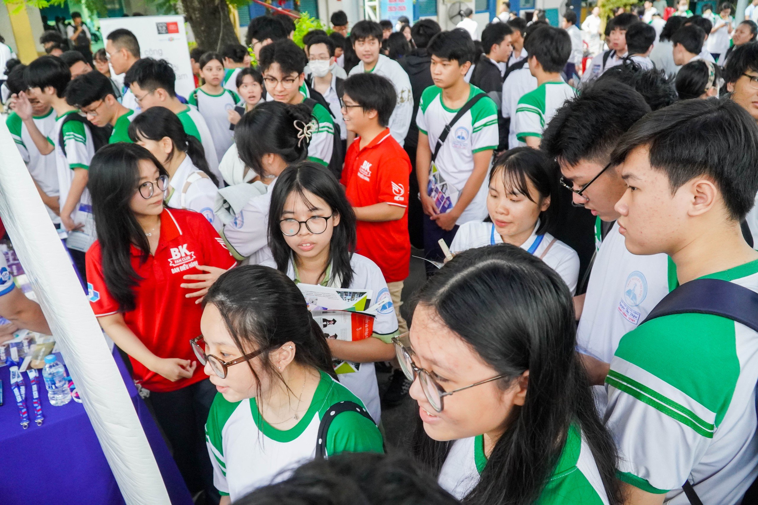Hướng nghiệp thời đại mới: chuyên gia bật mí cách chọn nghề phù hợp bằng AI  - Ảnh 5.