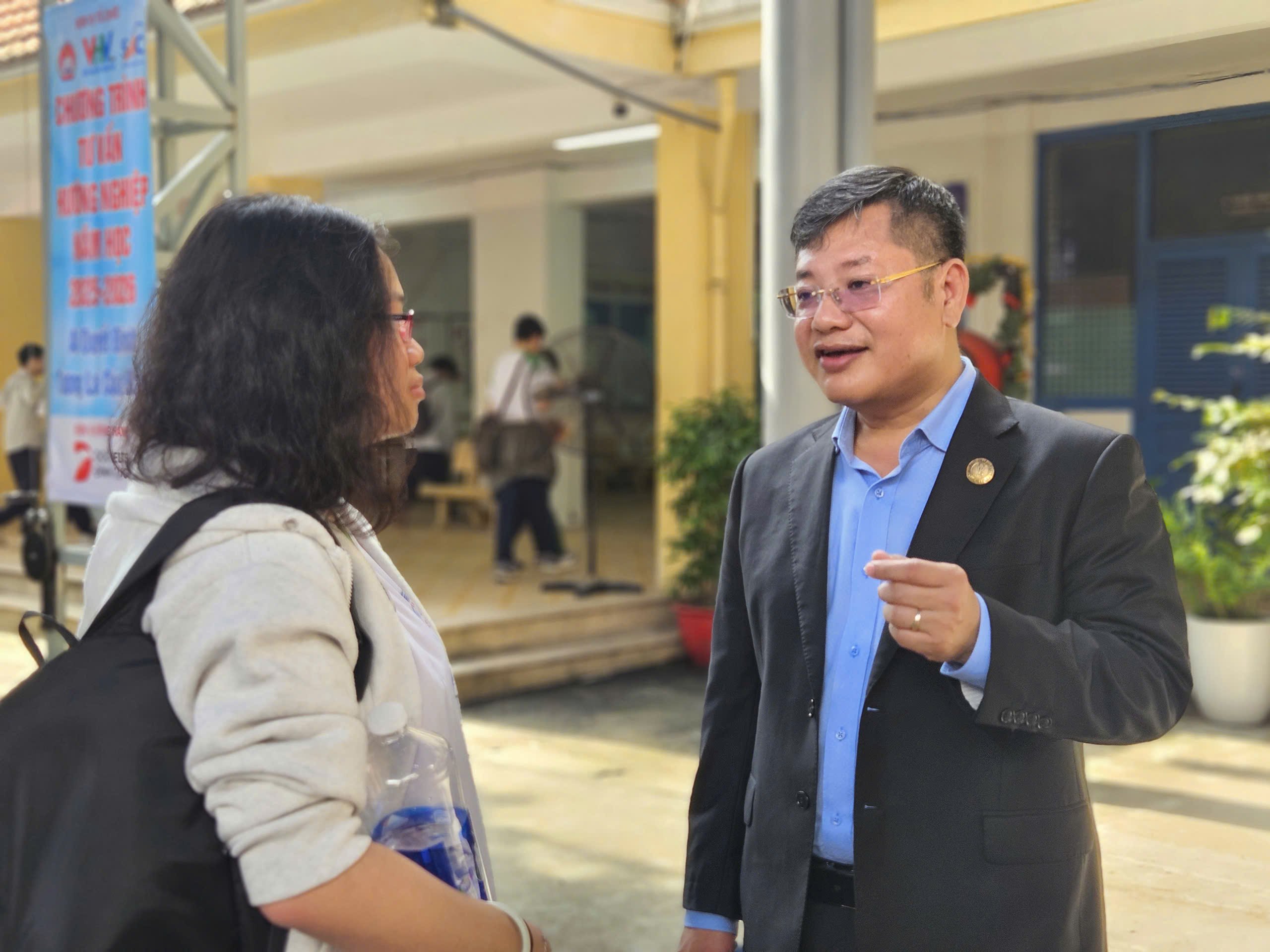 Hướng nghiệp thời đại mới: chuyên gia bật mí cách chọn nghề phù hợp bằng AI  - Ảnh 7.