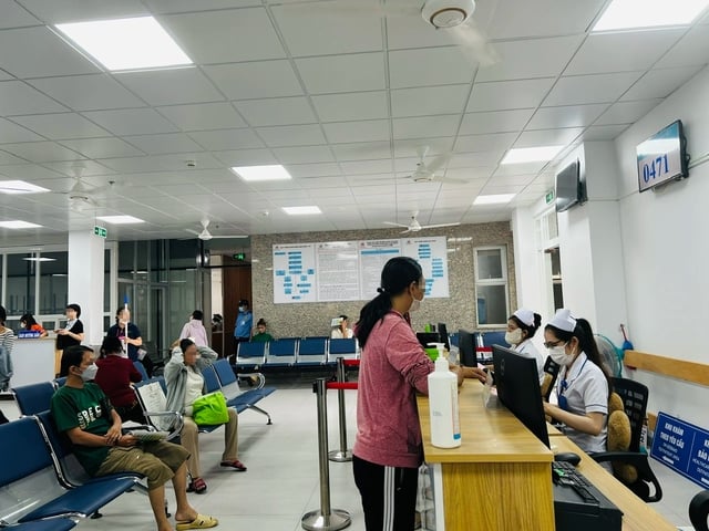 Dễ khóc, dễ cười, trầm cảm, rối loạn cảm xúc sau đột quỵ - Ảnh 2.