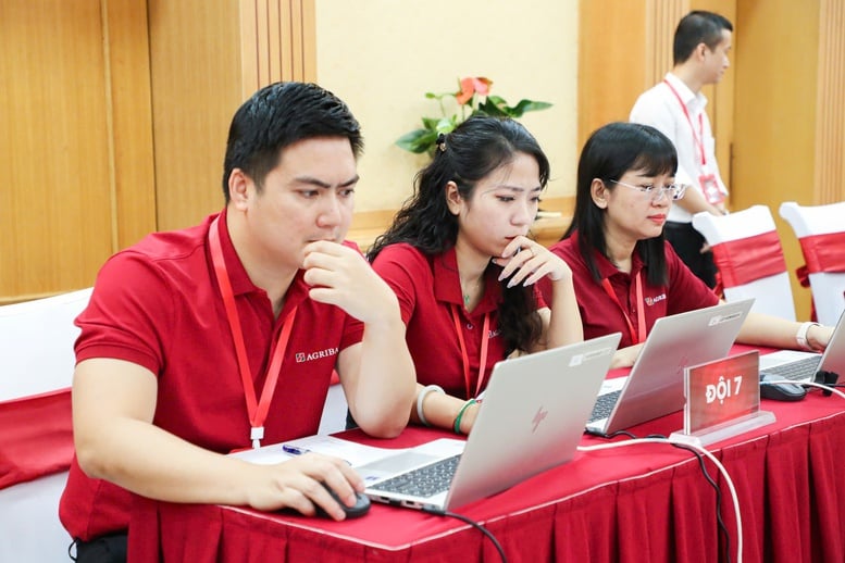 Từ sân chơi trí tuệ đến bản lĩnh tiên phong: Agribank bứt phá trong chuyển đổi số- Ảnh 3.