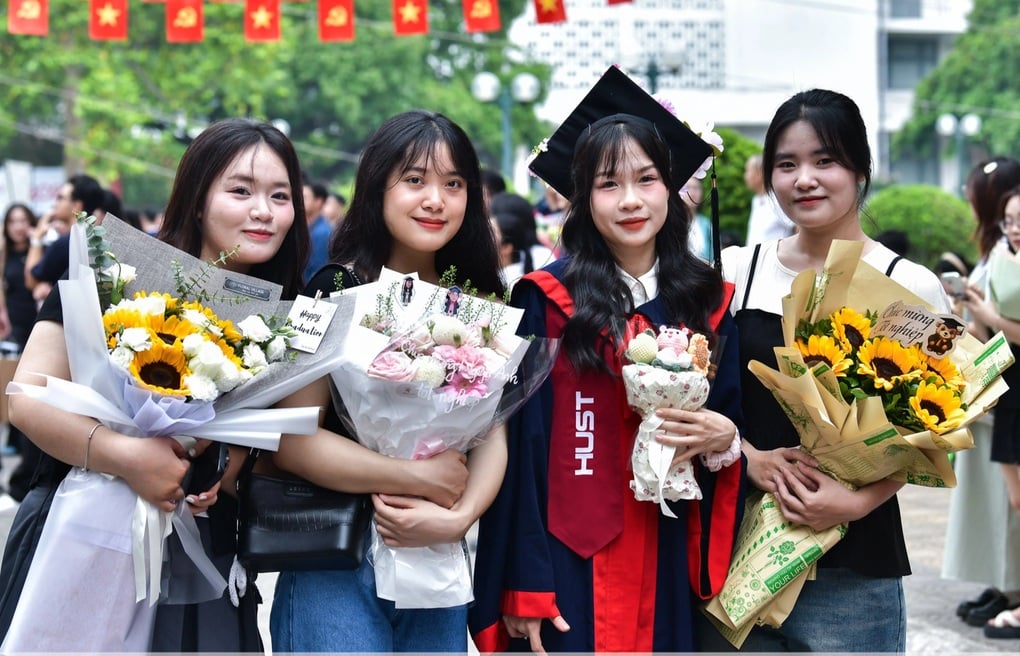 Tỷ lệ sinh viên tốt nghiệp xuất sắc của ĐH Bách khoa Hà Nội cao kỷ lục - 1