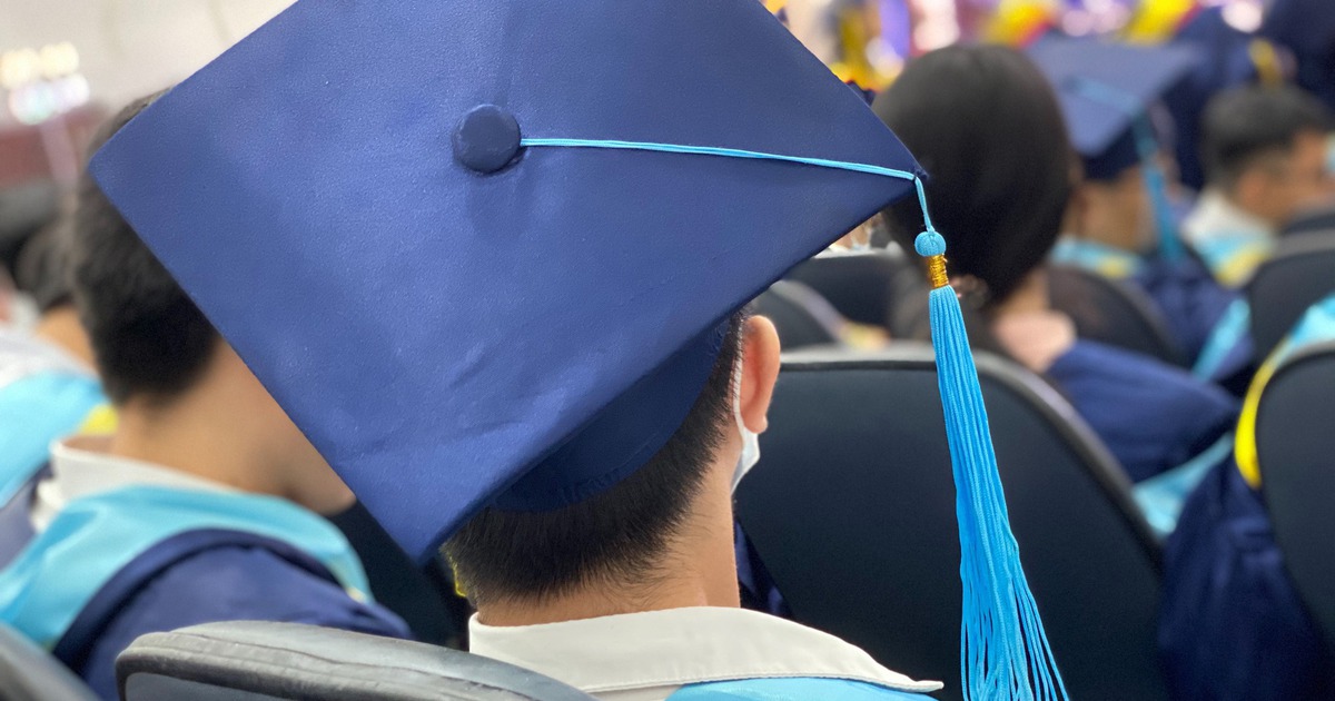 Sinh viên tốt nghiệp đúng hạn rất thấp, vì sao?