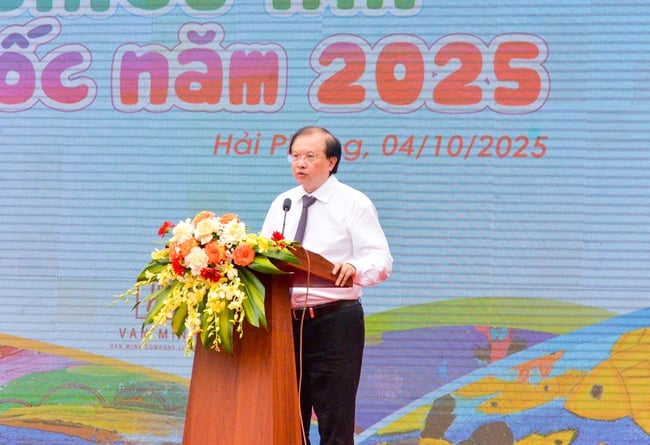 44 giải thưởng được trao tại Cuộc thi và Triển lãm Tranh Thiếu nhi Toàn quốc 2025 - Ảnh 1.