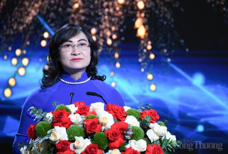 tt-thang-21090228.jpg