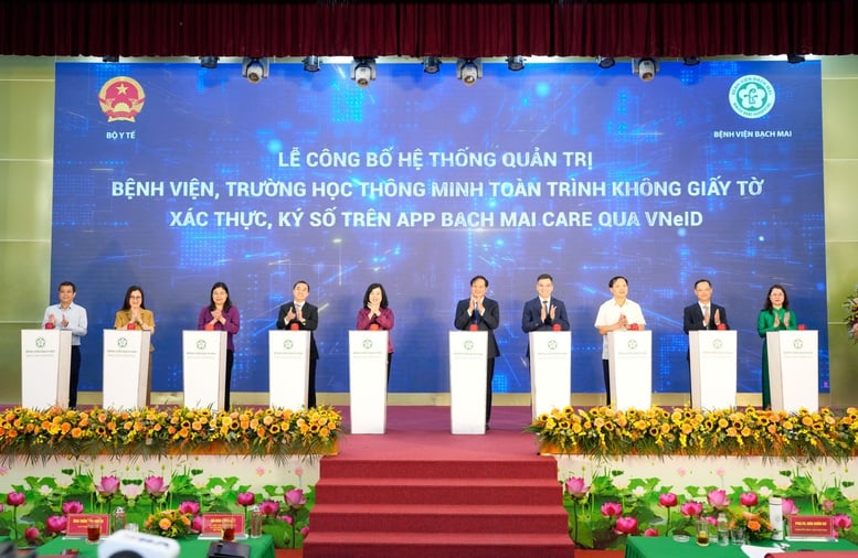 Bệnh viện Bạch Mai chính thức triển khai hệ thống quản trị thông minh toàn trình không giấy tờ; tích hợp VNeID- Ảnh 3.