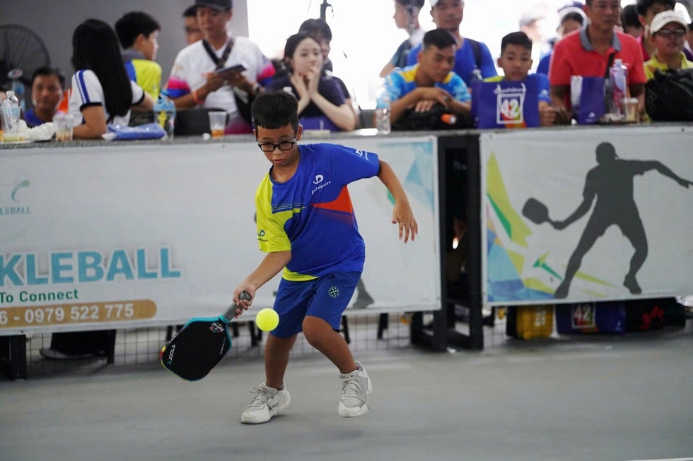 Ươm mầm cho các tài năng nhí ở giải pickleball Phiten Cup 2025- Ảnh 3.