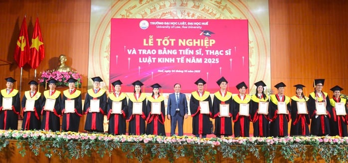 Trường ĐH Luật Huế hoàn tất kiểm định chất lượng ở 3 bậc học - Ảnh 1.